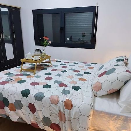Superbe Appartement Avec Parking Gratuit Et Garde Dakar Exterior foto