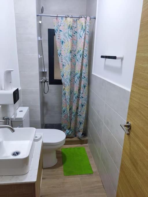 Superbe Appartement Avec Parking Gratuit Et Garde Dakar Exterior foto